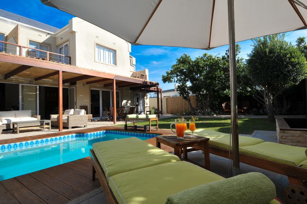 Bamboo Guest House Hermanus Exterior foto