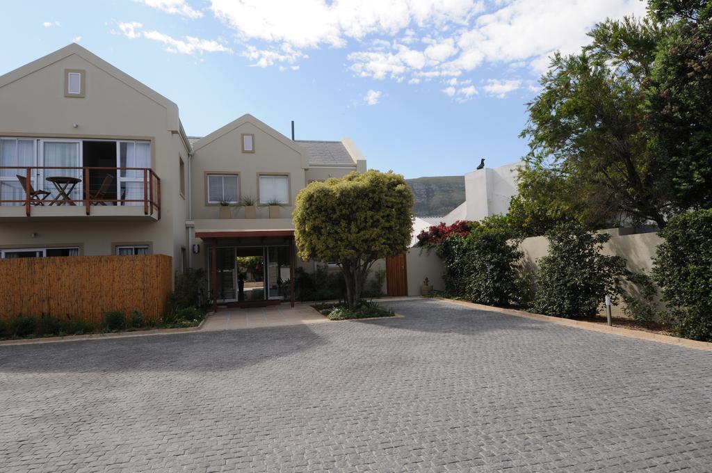 Bamboo Guest House Hermanus Exterior foto