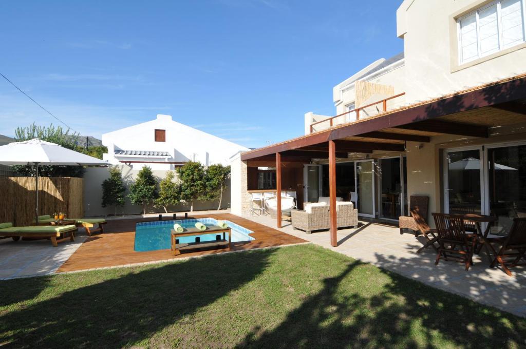 Bamboo Guest House Hermanus Exterior foto